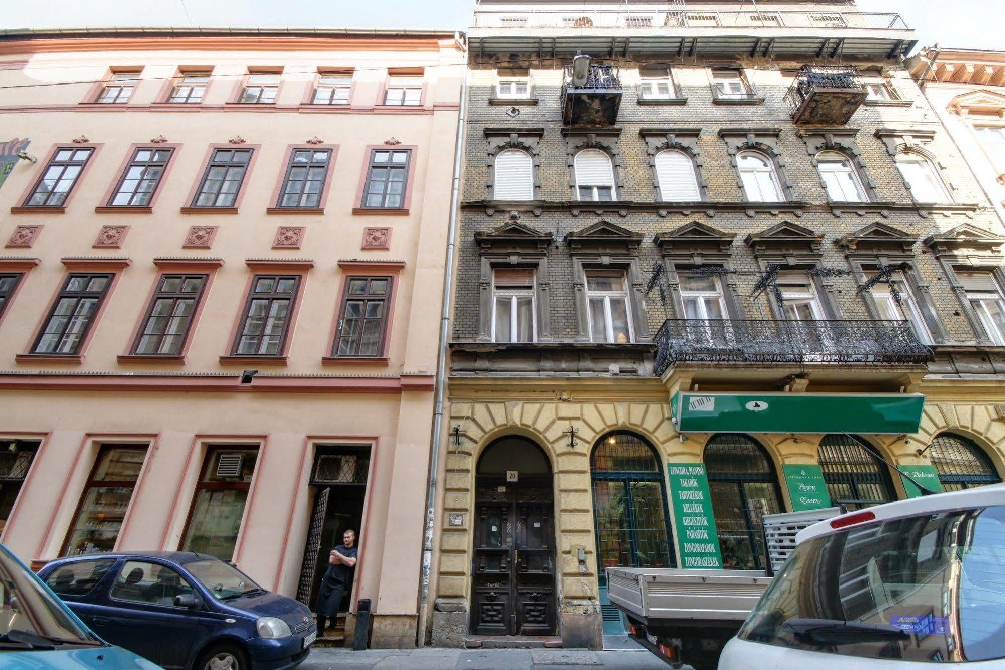 Opera Guesthouse Budapest Exteriör bild
