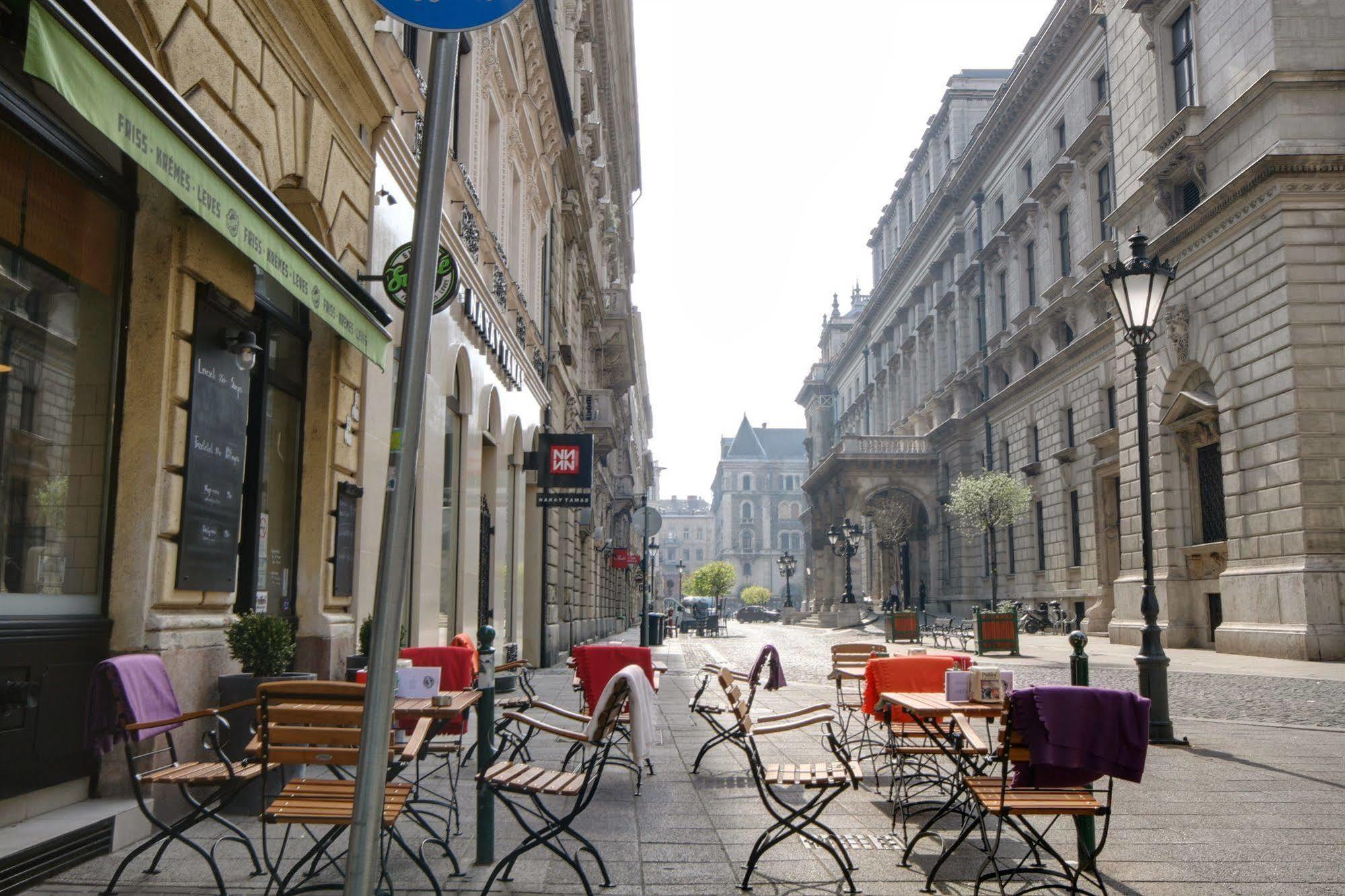 Opera Guesthouse Budapest Exteriör bild