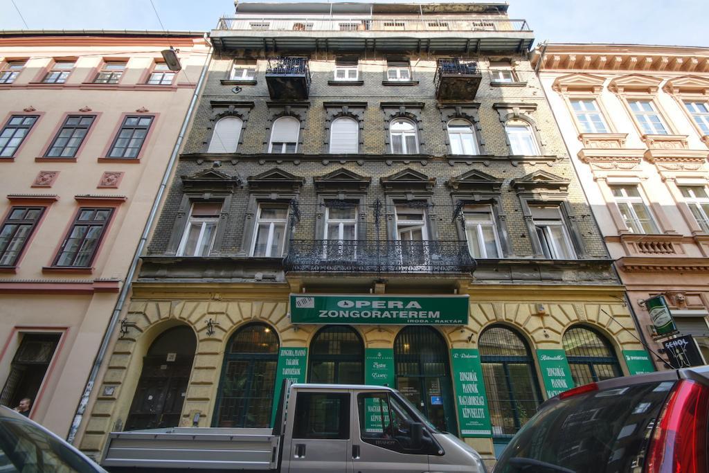 Opera Guesthouse Budapest Exteriör bild